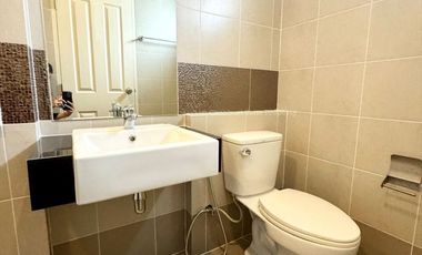 For Sale Twin House Trio Town Village, Sriracha
