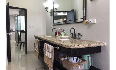 Venta de Casa Amoblada Zona Sur de Manta