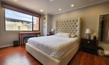 Departamento de 3 Dormitorios en Venta – Sector Parque de la Madre