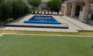 HERMOSA CASA EN VENTA TORRE DE PIEDRA EN EL REFUGIO.
