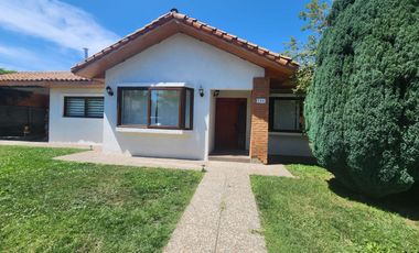Hermosa casa en Villa María Lucia, Machali