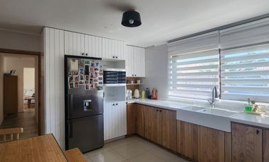 Hermosa casa en Villa María Lucia, Machali