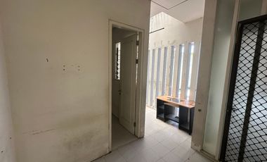 Sewa Kontrakan Rumah di Royal Residence Harga Murah Dekat Citraland Surabaya Barat Tahunan Perumahan Per 2026 Dibawah 85 Juta