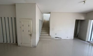 Sewa Kontrakan Rumah di Royal Residence Harga Murah Dekat Citraland Surabaya Barat Tahunan Perumahan Per 2026 Dibawah 85 Juta