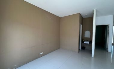 Sewa Kontrakan Rumah di Royal Residence Harga Murah Dekat Citraland Surabaya Barat Tahunan Perumahan Per 2026 Dibawah 85 Juta