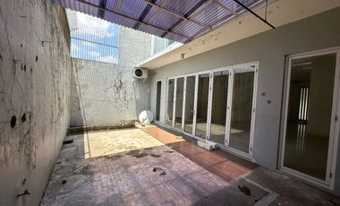 Sewa Kontrakan Rumah di Royal Residence Harga Murah Dekat Citraland Surabaya Barat Tahunan Perumahan Per 2026 Dibawah 85 Juta