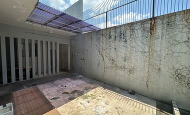 Sewa Kontrakan Rumah di Royal Residence Harga Murah Dekat Citraland Surabaya Barat Tahunan Perumahan Per 2026 Dibawah 85 Juta