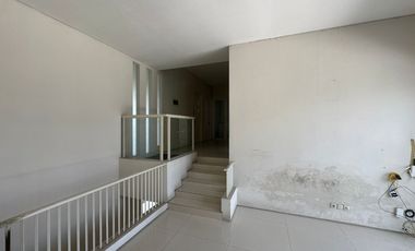 Sewa Kontrakan Rumah di Royal Residence Harga Murah Dekat Citraland Surabaya Barat Tahunan Perumahan Per 2026 Dibawah 85 Juta