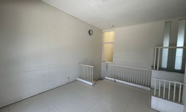 Sewa Kontrakan Rumah di Royal Residence Harga Murah Dekat Citraland Surabaya Barat Tahunan Perumahan Per 2026 Dibawah 85 Juta