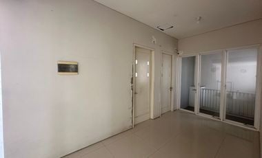 Sewa Kontrakan Rumah di Royal Residence Harga Murah Dekat Citraland Surabaya Barat Tahunan Perumahan Per 2026 Dibawah 85 Juta