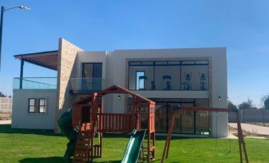 EXCELENTES TERRENOS EN FRACCIONAMIENTO CON AMENIDADES, ATRAS DE PLAZA SAN DIEGO