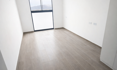 ¡SE VENDE DUPLEX DE ESTRENO EN SURCO!