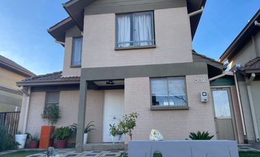 CASA EN VENTA - CONDOMINIO PORTAL DE MACHALI