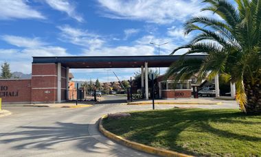 CASA EN VENTA - CONDOMINIO PORTAL DE MACHALI