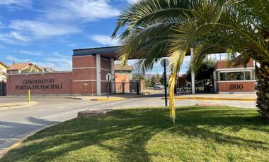 CASA EN VENTA - CONDOMINIO PORTAL DE MACHALI