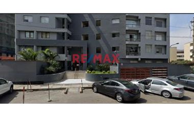 Venta Departamento Surco | Av Encalada (Cerca Embajada Americana - |Balcon | Piscina En Areas Comunes