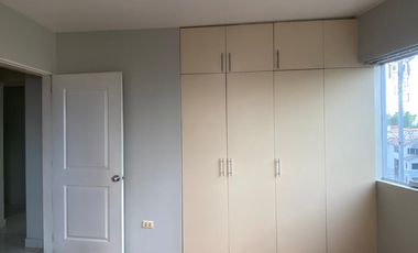 Venta Departamento Surco | Av Encalada (Cerca Embajada Americana - |Balcon | Piscina En Areas Comunes