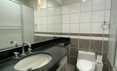 Venta Departamento Surco | Av Encalada (Cerca Embajada Americana - |Balcon | Piscina En Areas Comunes