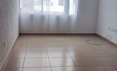 Renta de departamento en Querétaro Colinas del Santuario en planta baja