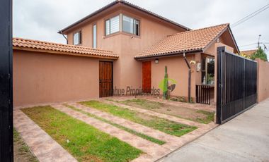 Amplia casa en arriendo habitacional o comercial | 5D y 4B | Sector Residencial, La Serena. $1.3MM