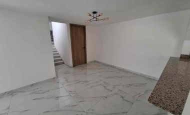 Casa Comercial en Venta El Mirador Puebla, 5 Recámaras, Ideal para Oficinas o Clínica.