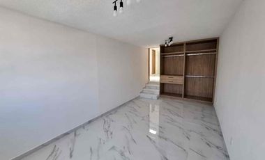 Casa Comercial en Venta El Mirador Puebla, 5 Recámaras, Ideal para Oficinas o Clínica.
