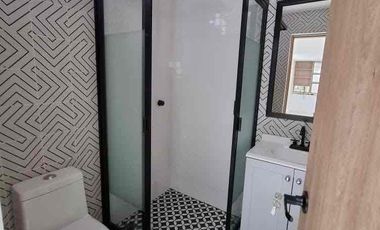 Casa Comercial en Venta El Mirador Puebla, 5 Recámaras, Ideal para Oficinas o Clínica.