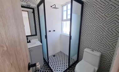 Casa Comercial en Venta El Mirador Puebla, 5 Recámaras, Ideal para Oficinas o Clínica.