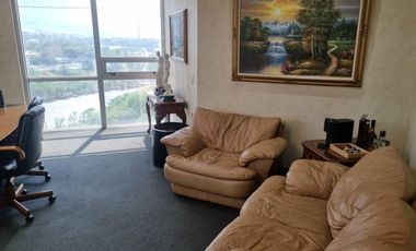 Plaza Delphi, oficinas de lujo amuebladas 100 mts2 2 baños