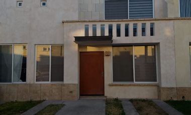 Casa en Renta Fracc Bosque del Paraiso, cerca del  la Clinica 3 IMSS
