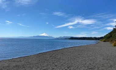 Espectacular parcela con acceso al lago