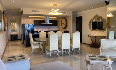 Se Renta Departamento Amueblado en Central Park Gdl