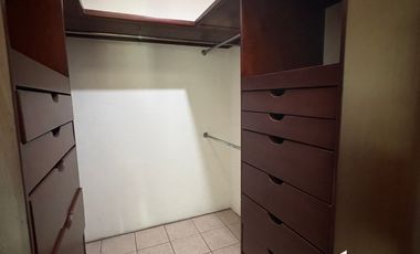 CASA EN VENTA CERCA DE LA CIMA DE ZAPOPAN CON 4 RECAMARAS