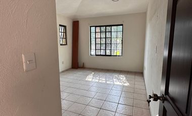 CASA EN VENTA CERCA DE LA CIMA DE ZAPOPAN CON 4 RECAMARAS
