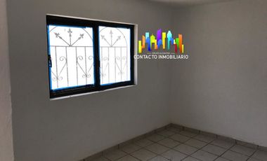 CASA EN VENTA EN JUANACATLAN CON 4 RECAMARAS