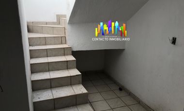 CASA EN VENTA EN JUANACATLAN CON 4 RECAMARAS