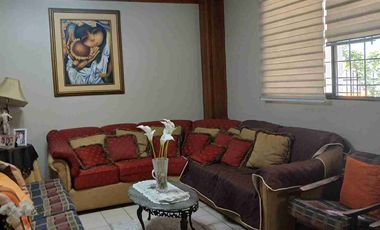 VENDO DEPARTAMENTO PLANTA BAJA 2 DORMITORIOS EN URDESA NORTE GUAYAQUIL ECUADOR.