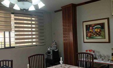 VENDO DEPARTAMENTO PLANTA BAJA 2 DORMITORIOS EN URDESA NORTE GUAYAQUIL ECUADOR.