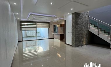 CASA EN VENTA EN LA CIMA DE ZAPOPAN CON 3 RECAMARAS