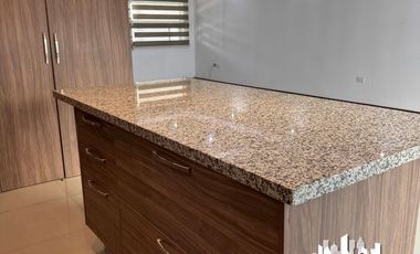 CASA EN VENTA EN LA CIMA DE ZAPOPAN CON 3 RECAMARAS