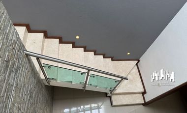 CASA EN VENTA EN LA CIMA DE ZAPOPAN CON 3 RECAMARAS