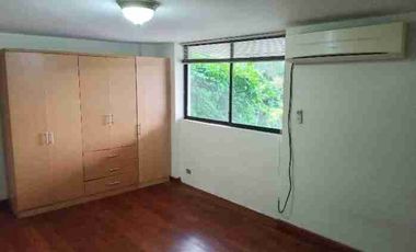 ALQUILO DEPARTAMENTO DE 2 DORMITORIOS GARAJE CERRADO EN LOS CEIBOS GUAYAQUIL ECUADOR.