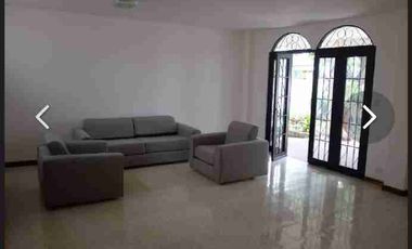ALQUILO SUITE PLANTA BAJA SEMIAMOBLADA EN LOS CEIBOS GUAYAQUIL ECUADOR