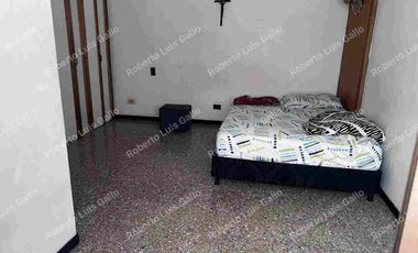 Vendo Apto 3er. piso en Edificio con parqueadero Hospital Pablo Tobon Uribe
