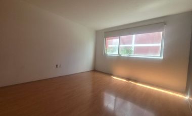 Departamento en Renta en San Lucas Tepetlacalco a 400 m de Mundo E