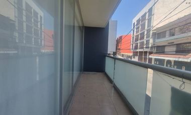 Departamento en Renta en San Lucas Tepetlacalco a 400 m de Mundo E
