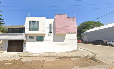 CASA EN VENTA EN BENITO JUAREZ COATZACOALCOS VERACRUZ DE REMATE