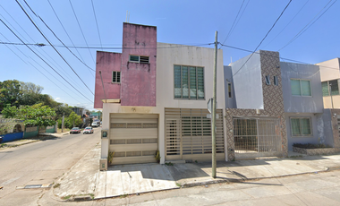 CASA EN VENTA EN BENITO JUAREZ COATZACOALCOS VERACRUZ DE REMATE