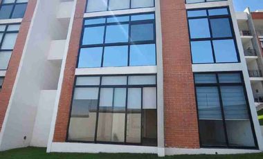 Preserve Juriquilla depto. en renta, hermoso, impecable , PB con acceso directo al jardín . Mucha  luz 2 recms. 2 baños. A 15min del Parque Industrial Querétaro