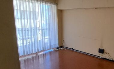 FyC arrienda departamento con gasto común incluido en Cerro Concepción, muy cerca del reloj Turri, Valparaíso